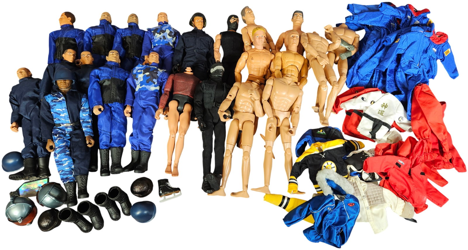 A Collection of 1/6 Scale Action Figures and Accessories Including G.I. Joe and Power Team Elite (1 of 5)