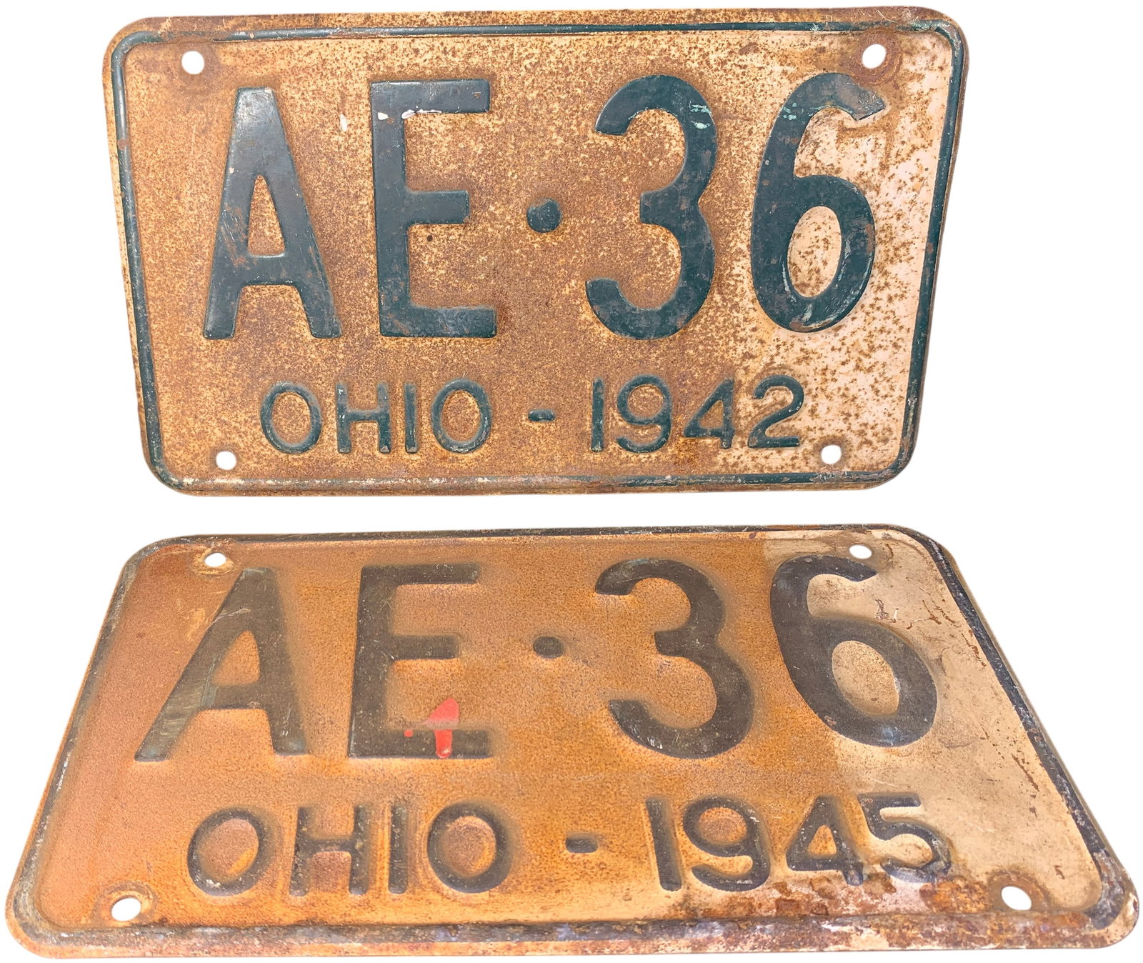 Vintage Ohio License Plates with Matching Registration Numbers, 1942 and 1945 (1 of 2)