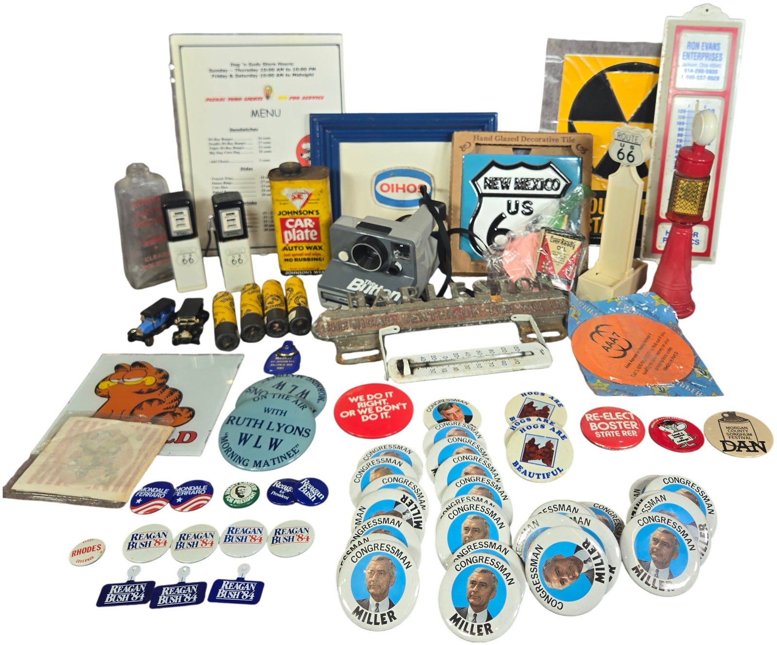 A collection of th-Century Americana, Political Memorabilia, and Advertising Ephemera (1 of 13)