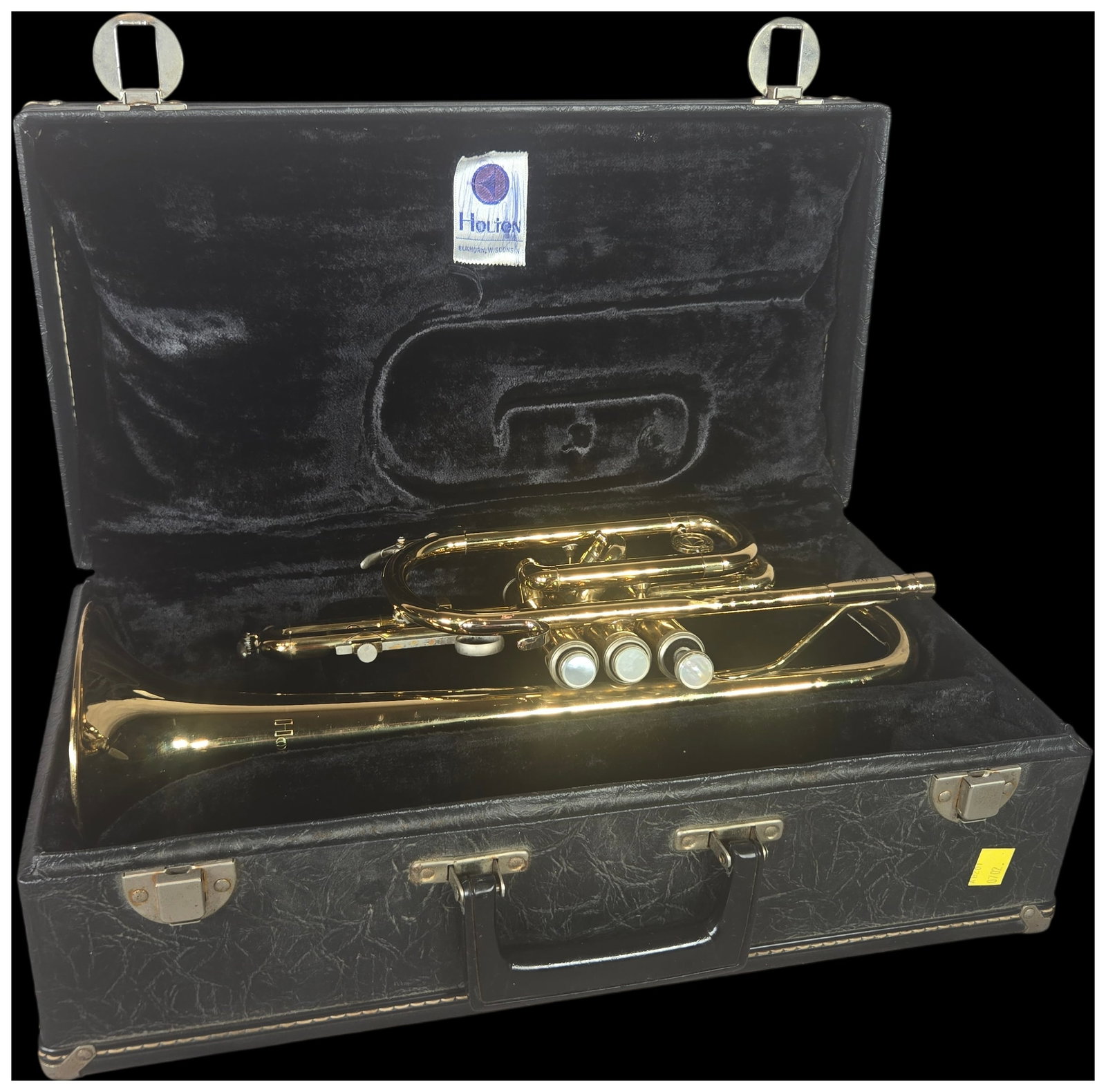 Holton Lacquered Brass Cornet with Two Mouthpieces and Original Case (1 of 11)