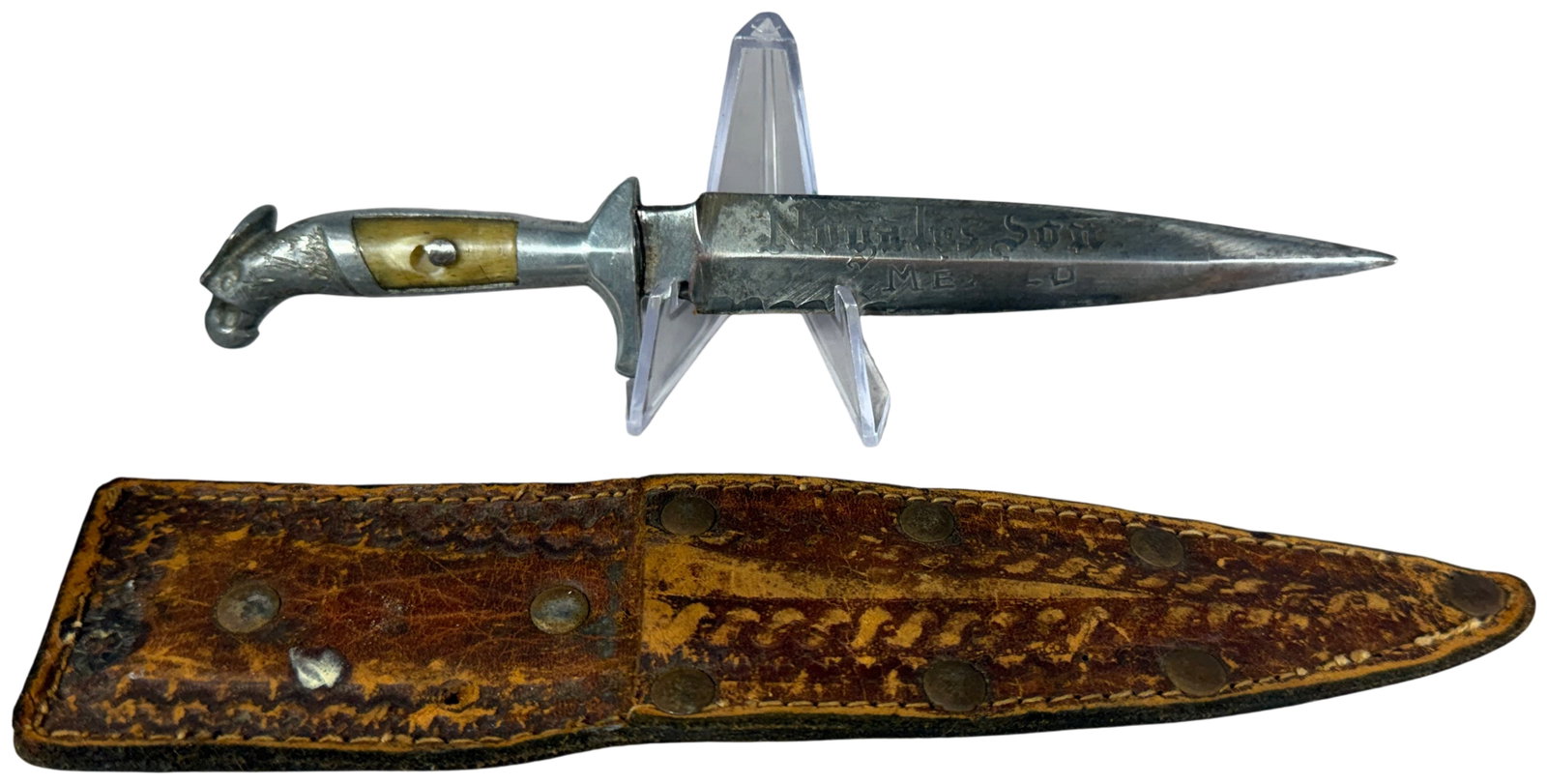 Vintage Mexican Eagle Head Pommel Souvenir Dagger with Leather Sheath (1 of 8)