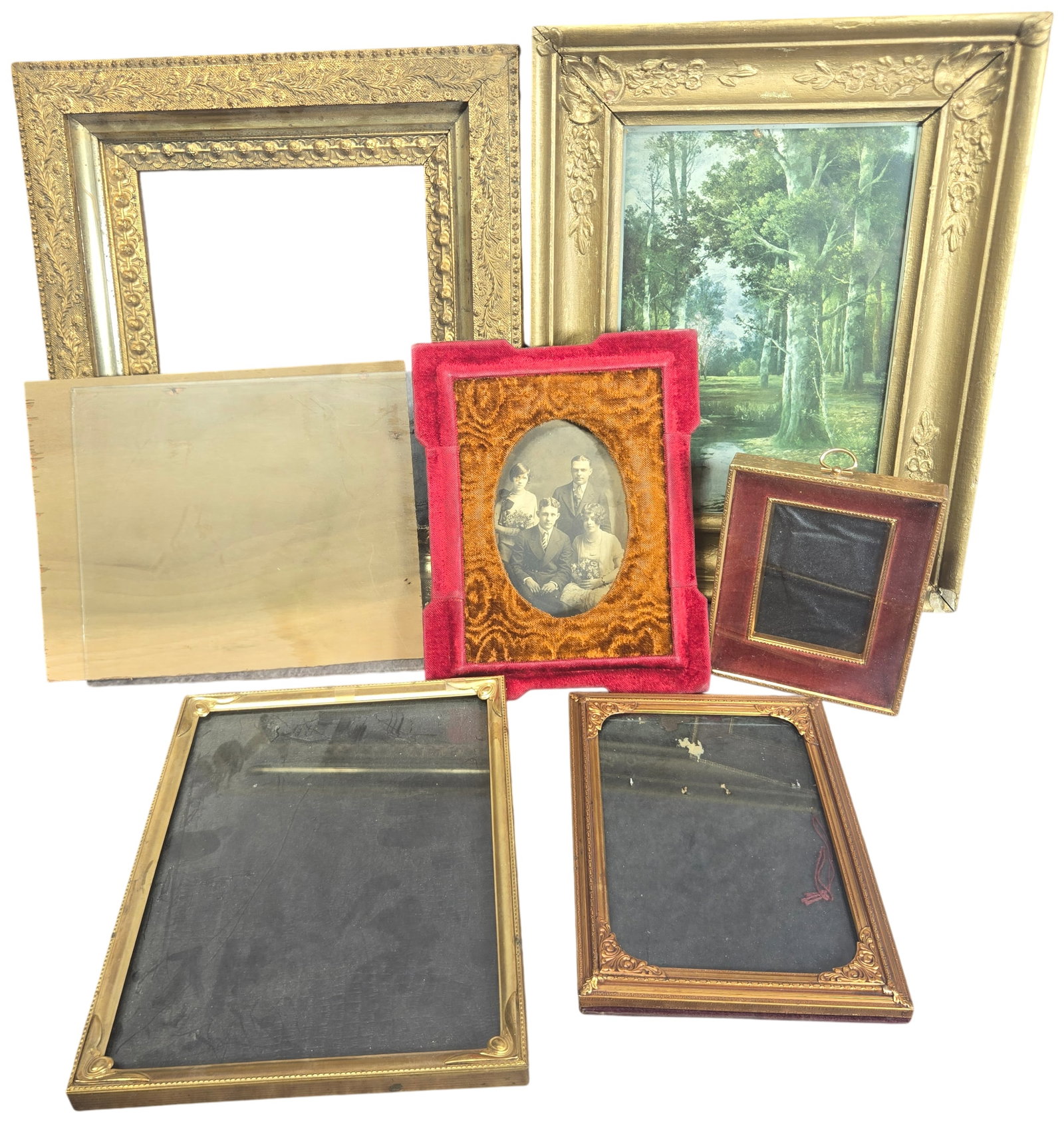 Seven Antique and Vintage Ornate Gilt Gesso and Velvet Picture Frames (1 of 14)
