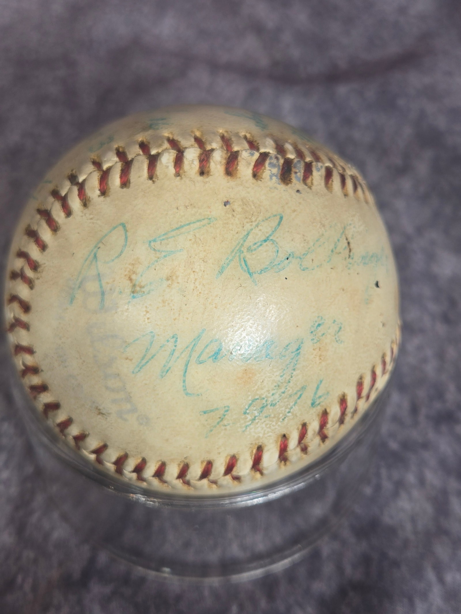 Two Vintage Signed Autographed Baseballs - 3