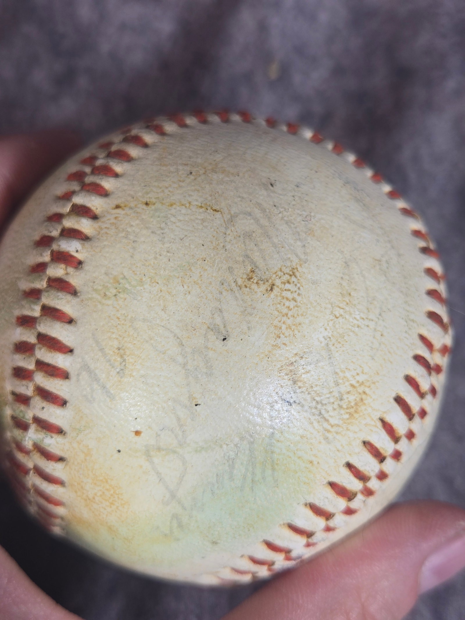 Two Vintage Signed Autographed Baseballs - 5
