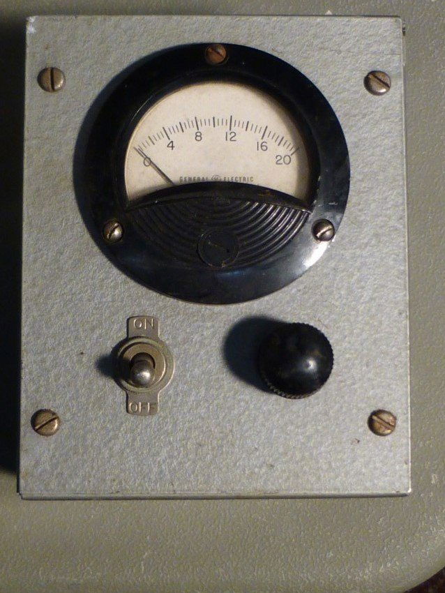 Antique Or Vintage Radio Or Electronics Gauge.