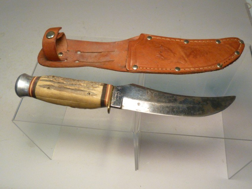 Vintage hunting knife - Sabre Solingen: Stag handle. Total knife length: 8 3/4" Shipping 7.50