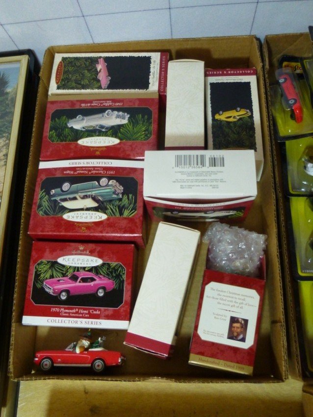 Flat of hallmark car Christmas ornaments.: Shipping 15. We combine shipping for purchases of three or more lots by adding the shipping amount for each item purchased, and then reducing the shipping total by 25 percent.