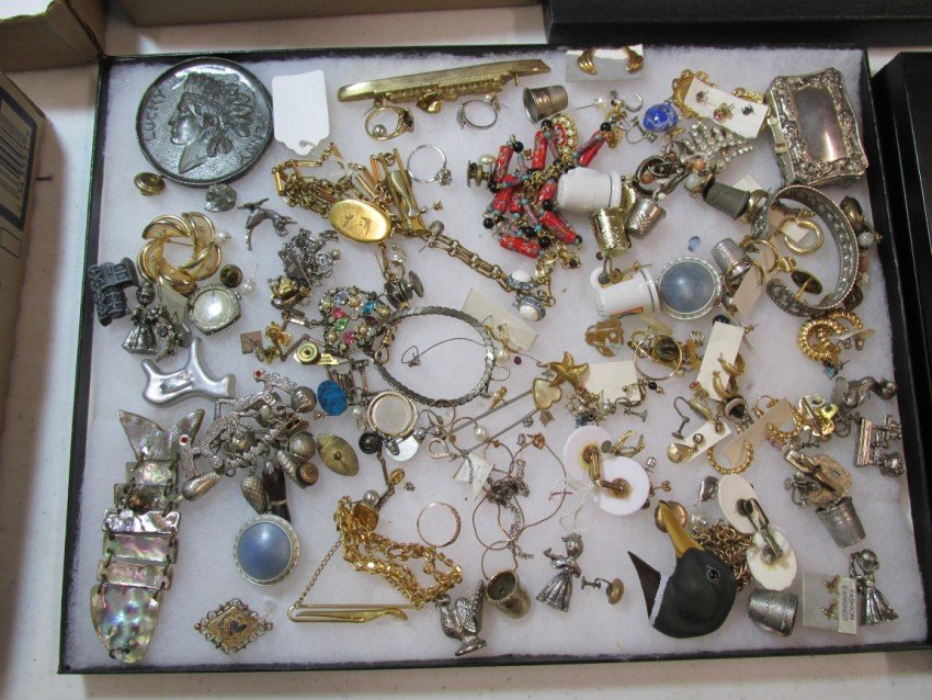 Group lot of better antique jewelry.: Enamel cuff links, gold filled items, rhinestones, thimbles, large coin, Mother of pearl, brooches, rings etc. A great dealer lot. Case not included. Shipping 12.50. We combine shipping for purchases 