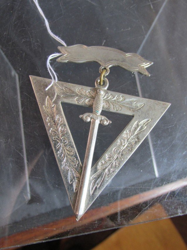 Masonic Insignia with Sword.: 2.75" high. Shipping 5. We combine shipping for purchases of three or more lots by adding the shipping amount for each item purchased, and then reducing the shipping total by 25 percent.