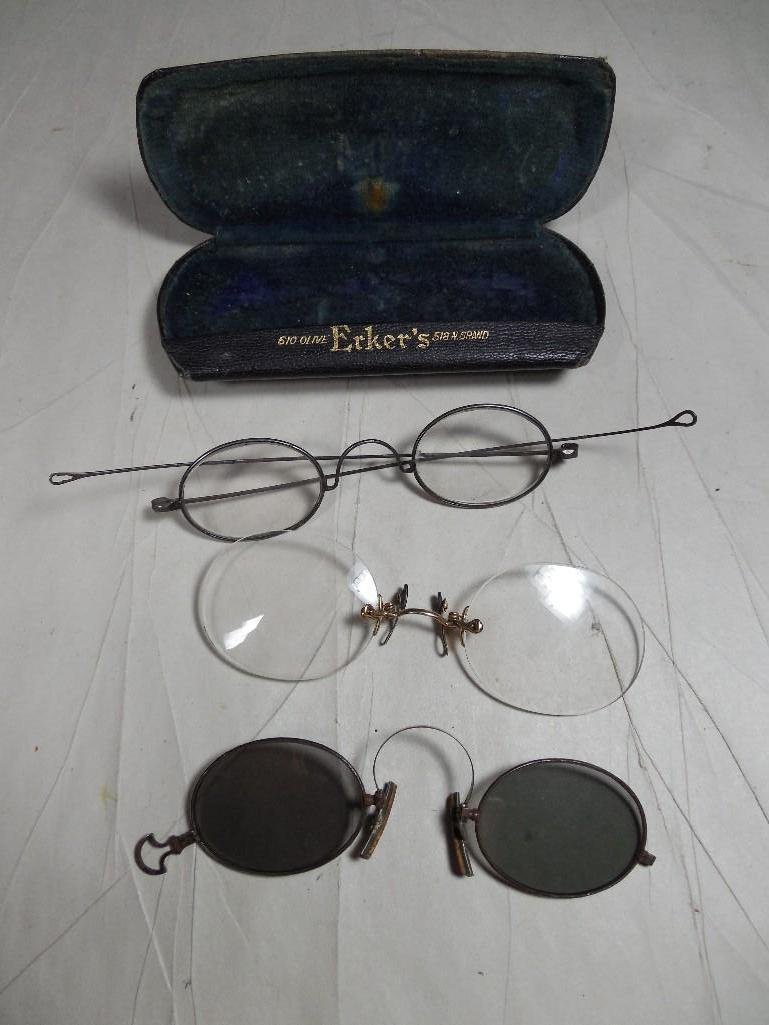 Antique Glasses Group Lot: A great ship model. 44" long! Nice condition overall. UPS Store Shipping or Pickup Only! 