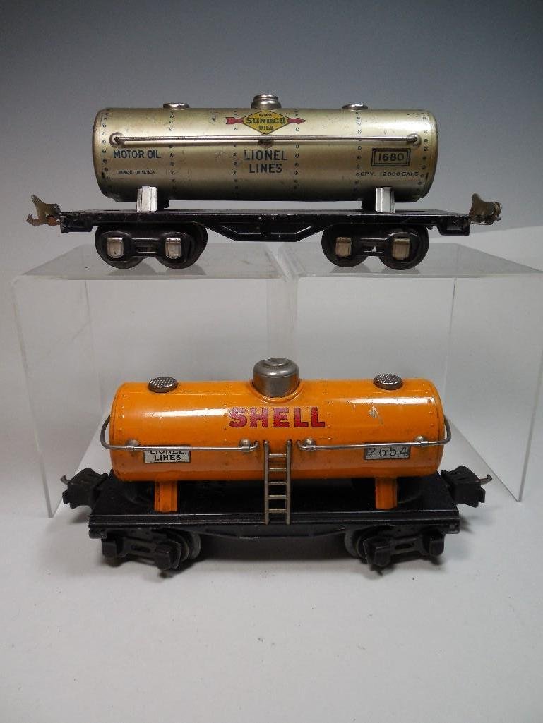 2 Vintage Lionel Lines Model Railroad Cars: 2 Vintage Lionel Lines Model Railroad Cars