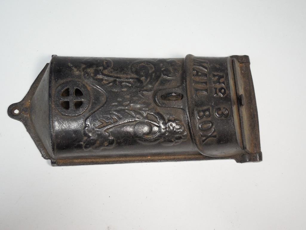 Griswold No. 3 Cast Iron Mailbox: Griswold No. 3 Cast Iron Mailbox