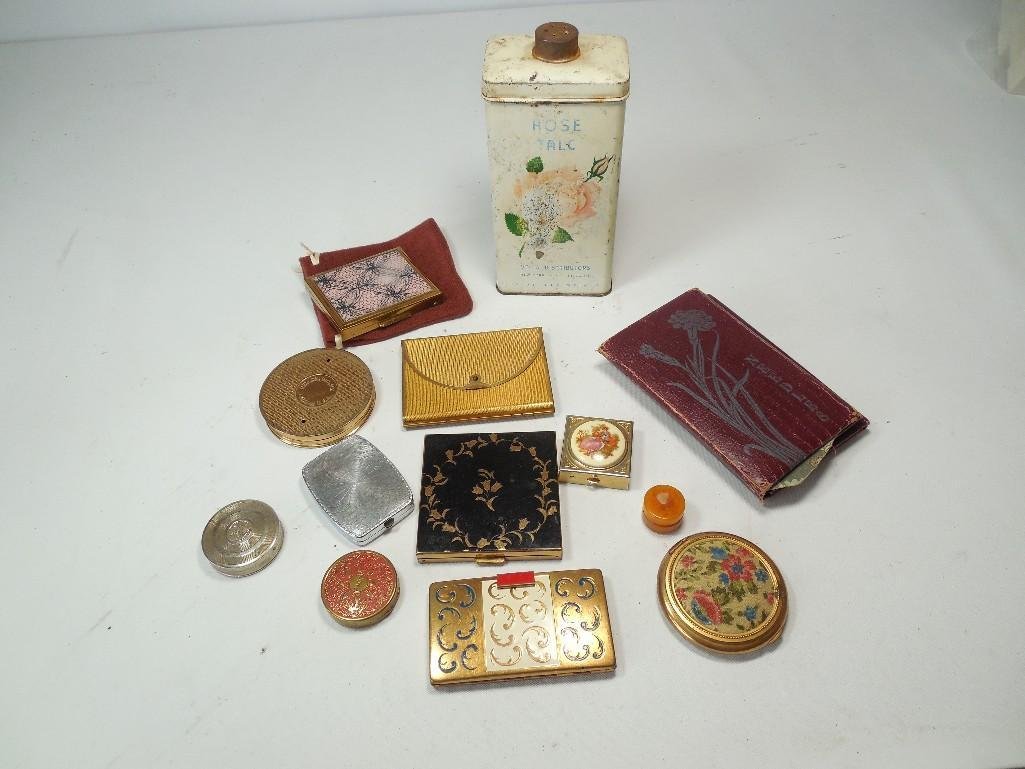 Group Lot Antique Compacts, Ladies items etc: Group Lot Antique Compacts, Ladies items etc