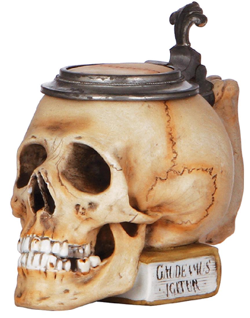 Character stein, Skull on Book (1 of 3)
