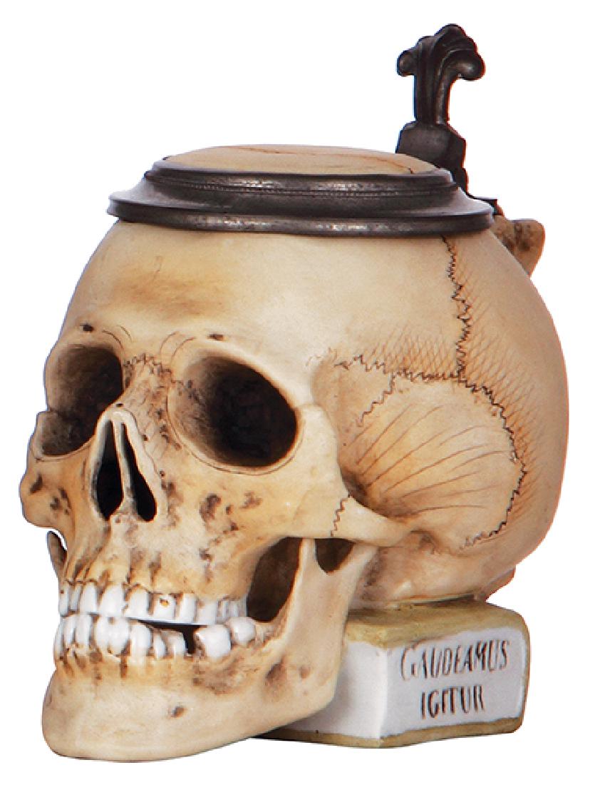 Character stein, Skull on Book (1 of 3)