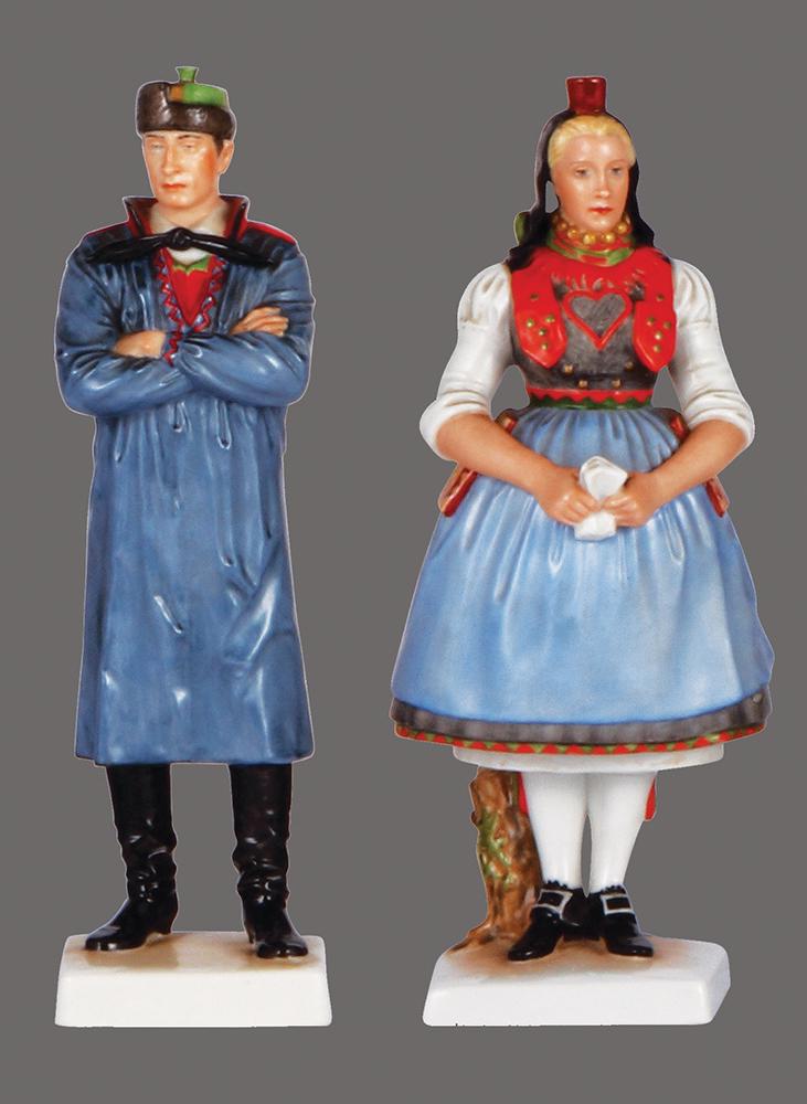 Pair Allach porcelain figurines: Pair Allach porcelain figurines, 9.0'' ht., marked SS Allach 53, artist: R. Forster; with, 9.0'' ht., marked: SS Allach 54, artist: R. Forster, Hessisches Bauernpaar, mint.