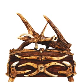 Black Forest wooden box with antlers, 11.7" ht.