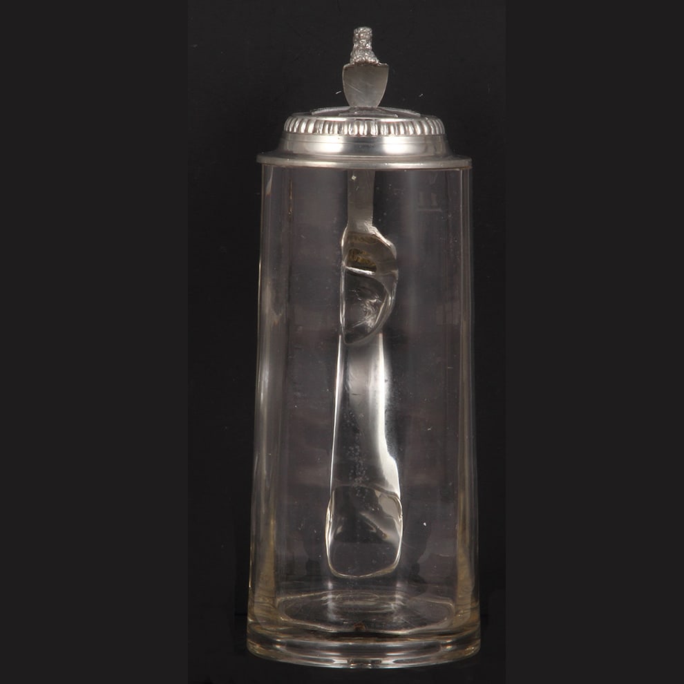 Military stein, 1.0L, glass, pewter lid with 1914 Iron Cross : Military stein, 1.0L, glass, blown, relief pewter lid with 1914 Iron Cross, mint.