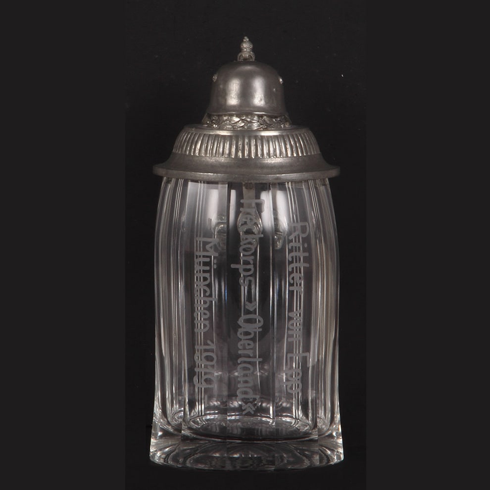 Military stein, .5L, glass, Ritter von Epp Freikorps Oberland München : Military stein, .5L, glass, etched: Ritter von Epp Freikorps Oberland München 1919, pewter lid with helmet finial, mint.