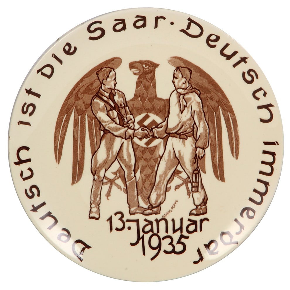 Third Reich plaque, 9.5"d., Deutsch ist Die Saar.: Third Reich plaque, 9.5"d., pottery, marked Wächtersbach, Deutsch ist Die Saar Deutsch immer dar, 13. Januar 1935, by Georg Poppe, mint.