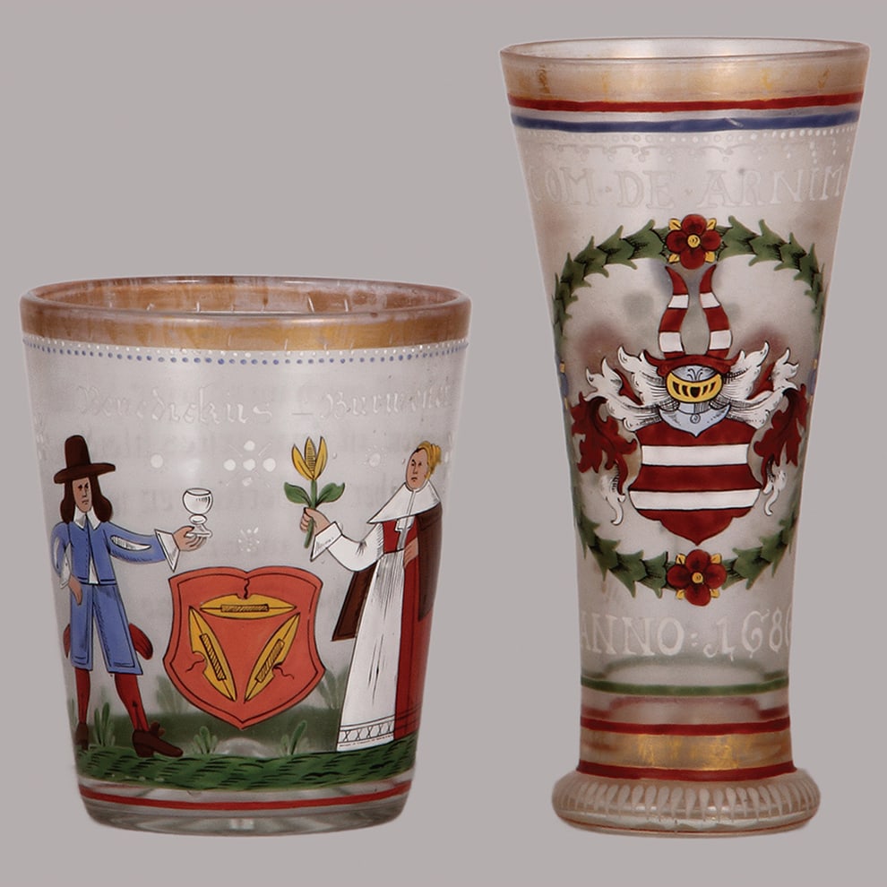 Fritz Heckert glass humpen, two, 5.2" & 7.7" ht.: Fritz Heckert glass humpen, two, 5.2" & 7.7" ht., blown, clear, hand-painted, historismus, late 19th. century versions of originals from 1654 & 1686, Occupational Weaver, coat-of-arms, both mint.