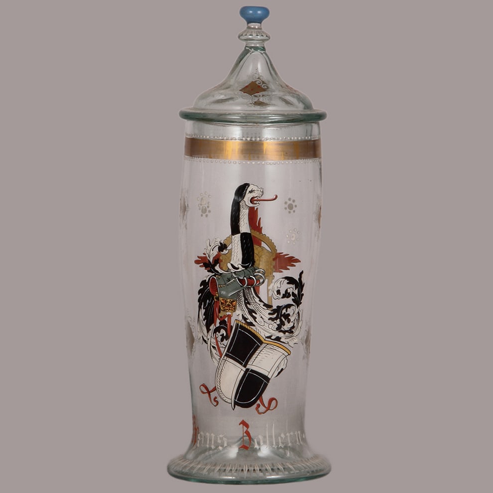Fritz Heckert glass pokal, 11.5" ht., blown, historismus.: Fritz Heckert glass pokal, 11.5" ht., blown, clear, historismus, late 19th. century version of earlier original, coat-of-arms, family: Haus Zollern, set-on lid, mint.