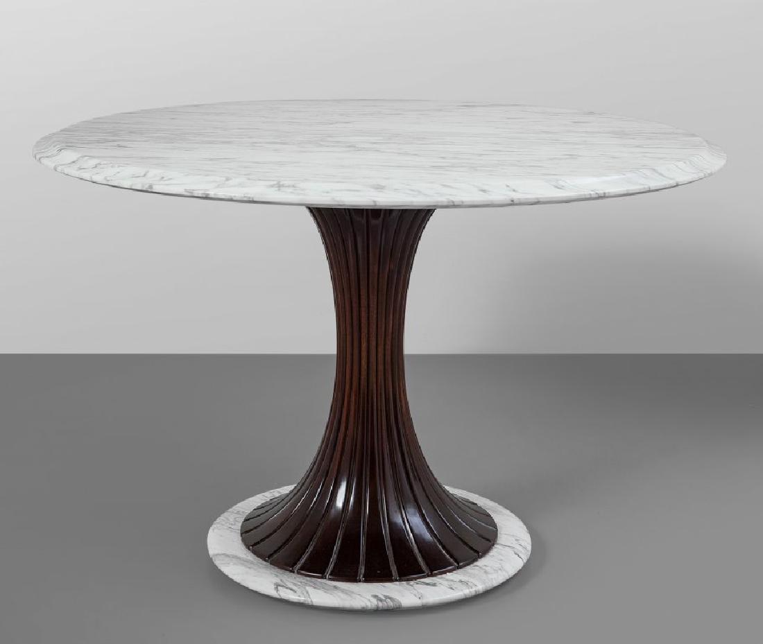 UN TAVOLO, anni '50.  Legno di palissandro, (1 of 1)