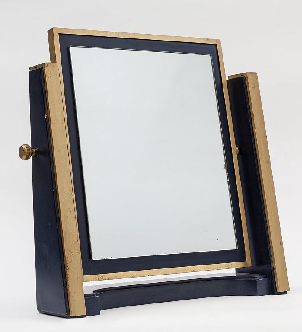 UNO SPECCHIO DA TAVOLO, anni '70.  Legno (1 of 1)