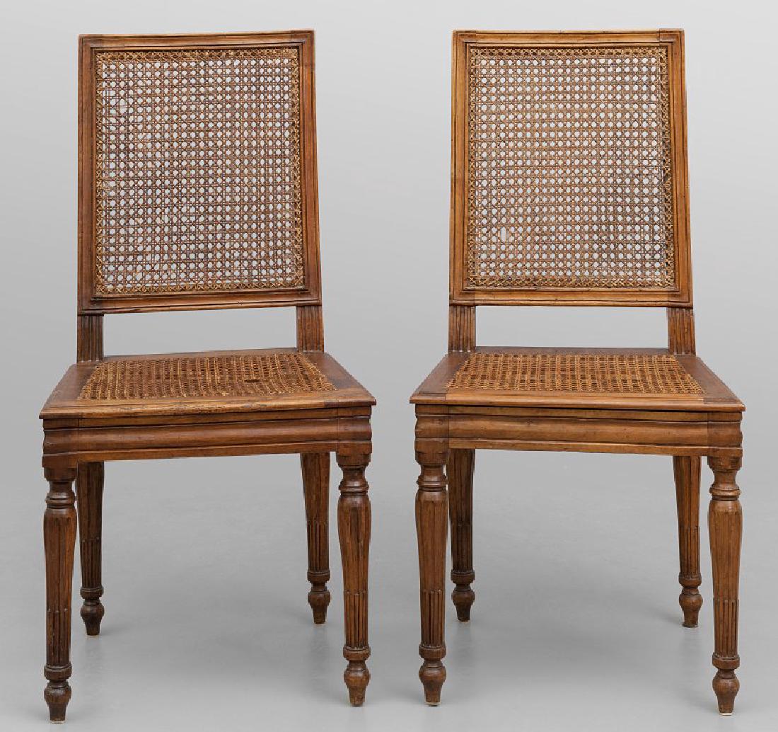 Qauttro sedie Luigi XVI in noce, Genova sec.XVIII (1 of 1)