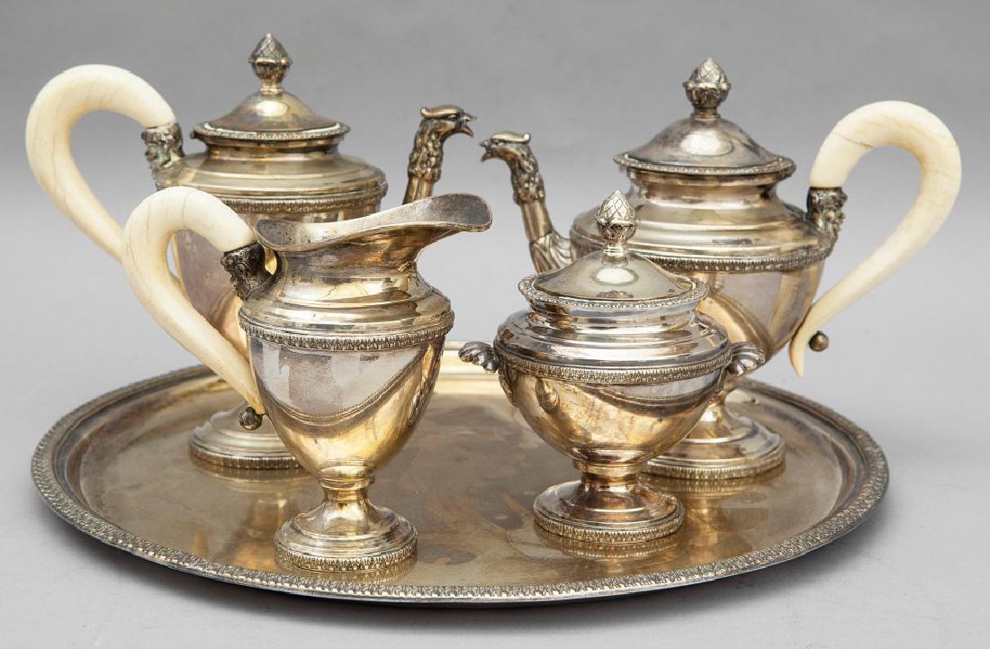 Servizio da the in argento decorato con palmette (1 of 1)