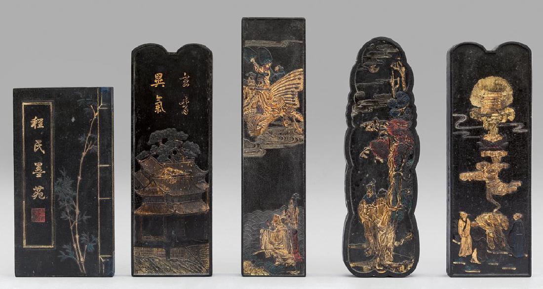 Cinque stele in nerofumo solido con vari decori, (1 of 2)