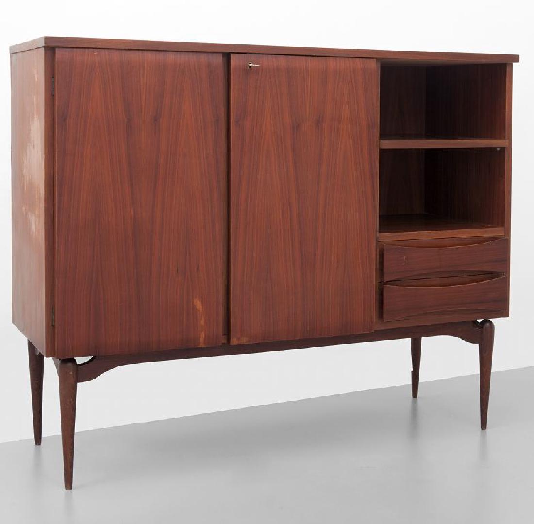 UNA CREDENZA, anni '60.  Legno di teak, legno (1 of 1)