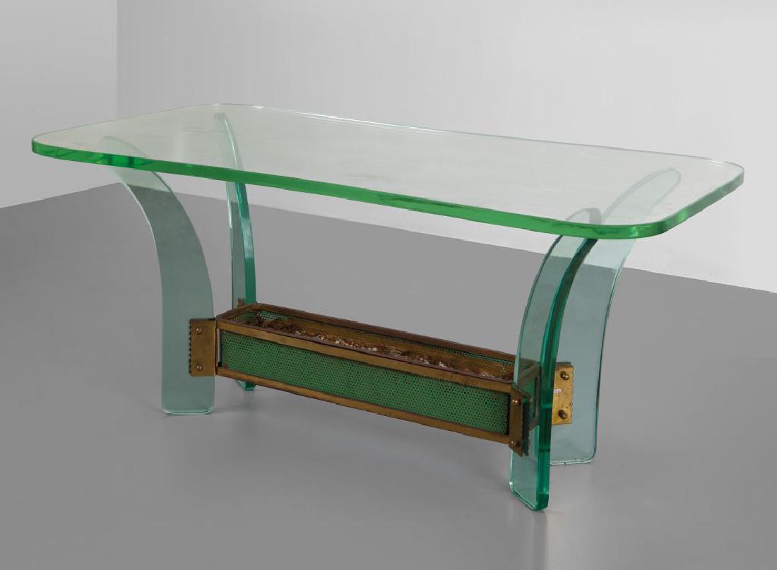 UN TAVOLINO CON FIORIERA, anni '40.  Cristallo (1 of 1)