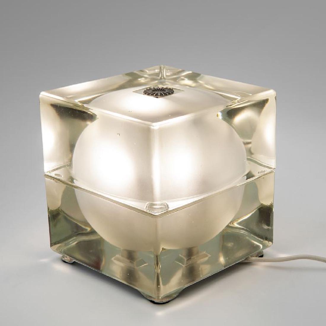 ALESSANDRO MENDINI  una lampada da tavolo (1 of 1)