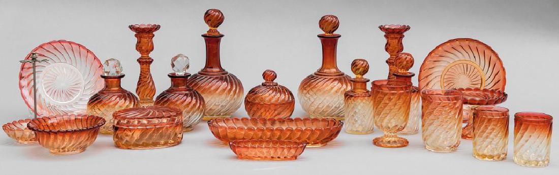 Servizio da toilette in cristallo di baccarat (1 of 2)