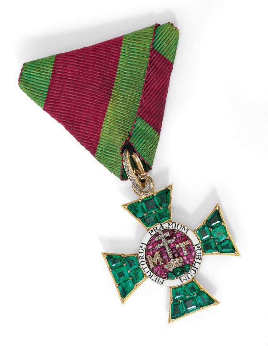 Importante onorificienza dell'ordine di Santo (1 of 4)