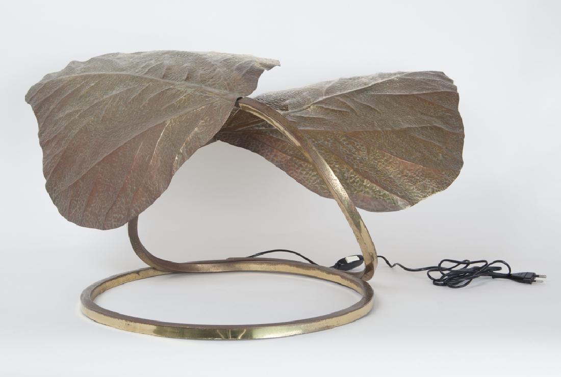 CARLO GIORGI  Una lampada da tavolo per (1 of 1)