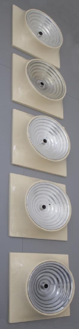 STUDIO NIZZOLI ASSOCIATI   Cinque lampade a (1 of 1)