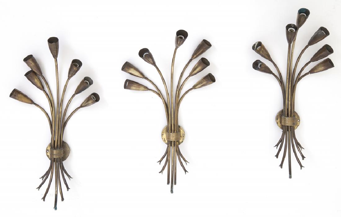TRE LAMPADE A PARETE, anni '50.  Ottone. (1 of 1)