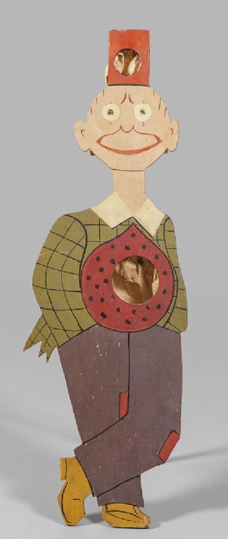 Antico gioco raffigurante ragazzo, inizi: Antico gioco raffigurante ragazzo, inizi sec.XX h.cm.88