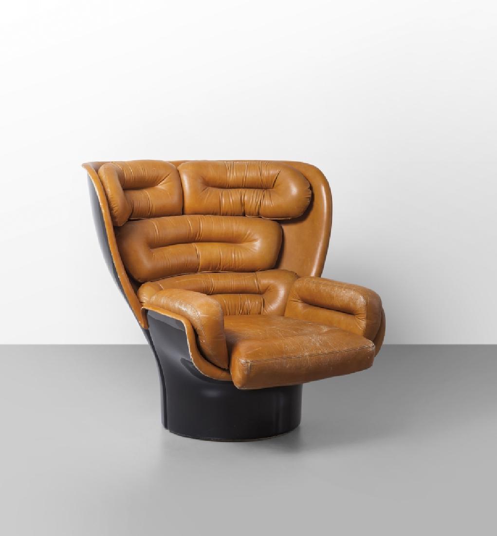 JOE COLOMBO  Una poltrona girevole e (1 of 1)