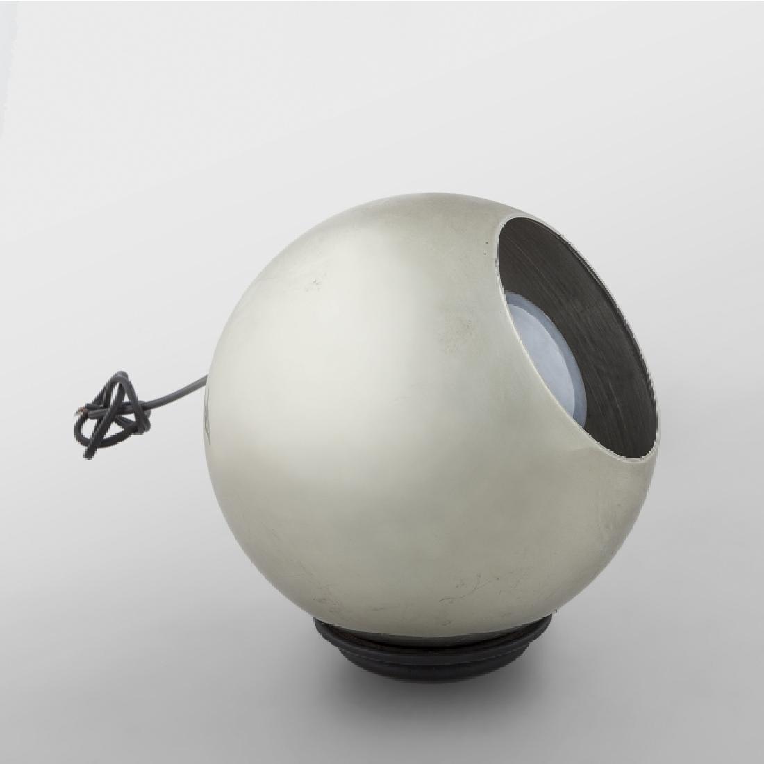 GINO SARFATTI  Una lampada da tavolo '586' per (1 of 1)