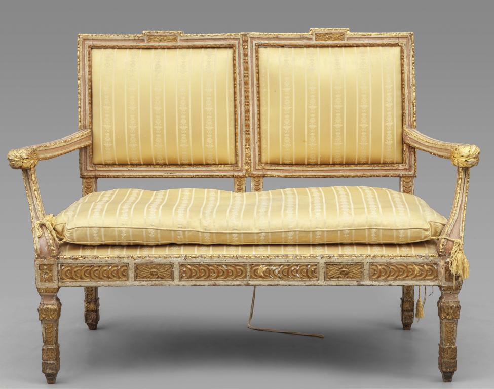 Divanetto Luigi XVI a due posti in legno (1 of 1)