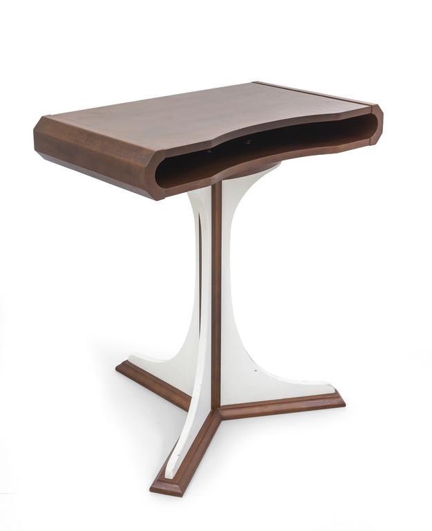 UN PICCOLO SCRITTOIO GIREVOLE, anni '70. (1 of 1)