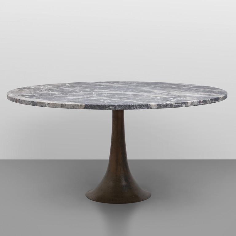 ANGELO MANGIAROTTI  Un tavolo modello 302 per (1 of 3)