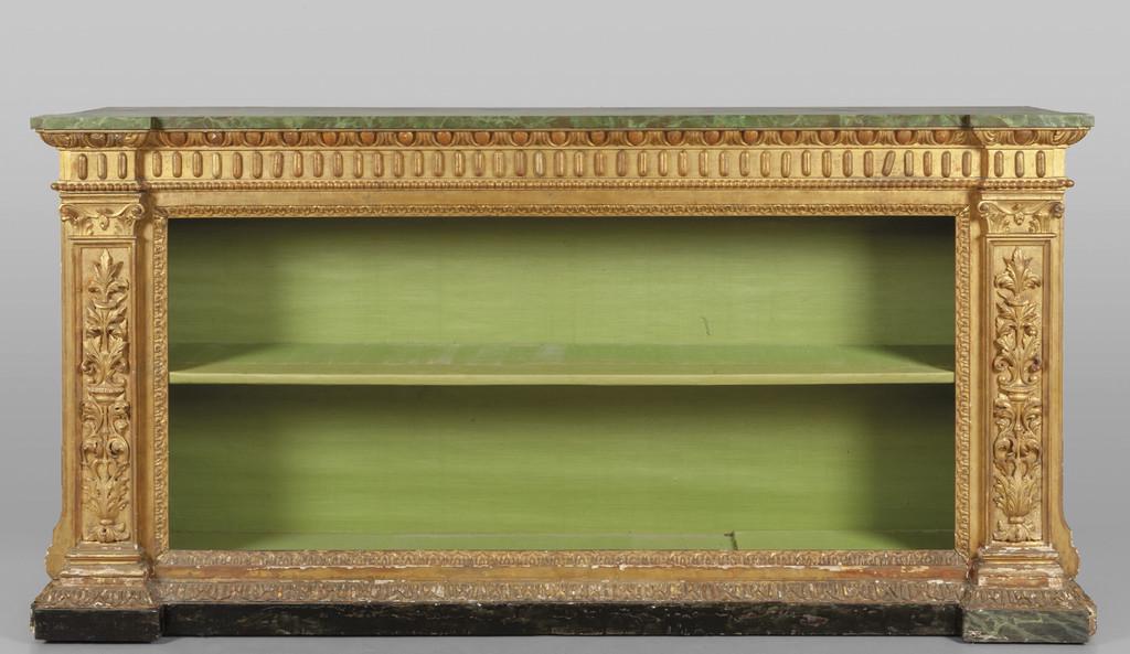 Libreria costituita da un paliotto in legno (1 of 1)