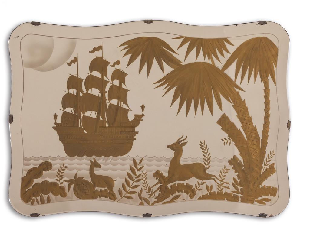 UNO SPECCHIO DA PARETE, anni '30.  Cristallo (1 of 1)