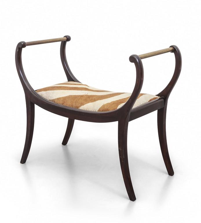 UNA PANCHETTA, anni '40.  Legno di mogano, (1 of 2)