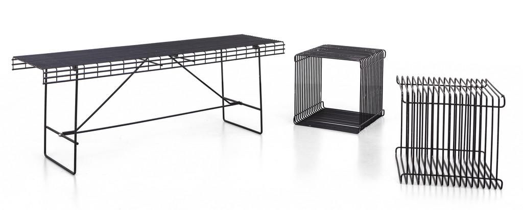 UNA PANCA E DUE TAVOLINI, anni '70.  Tondino (1 of 1)