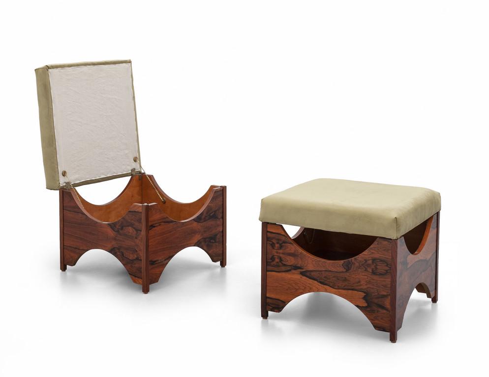 FIARM (Editore) Due sgabelli con sedili a (1 of 1)